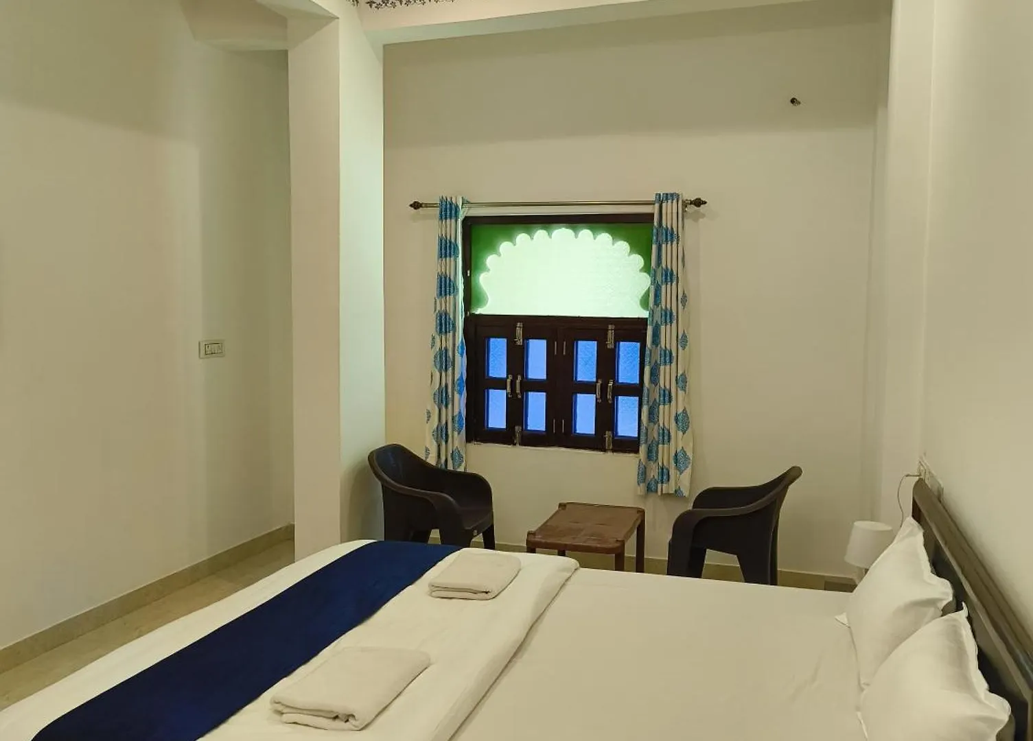 Pensión Rising Shemesh Home Stay Udaipur